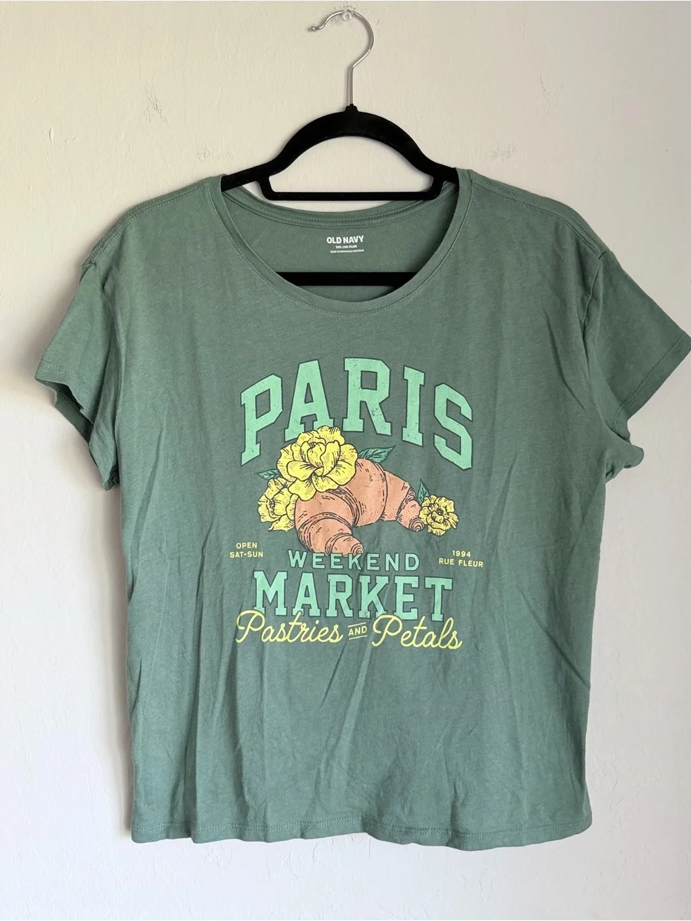 Old Navy Girls ‘Paris Market’ Graphic Short Sleeve Crewneck Tee Sage Green, XXL